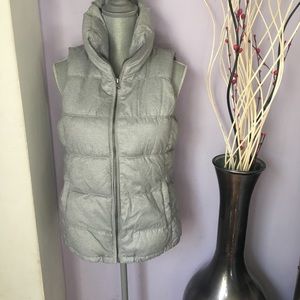 🚫SOLD🚫Old Navy Grey Herringbone Fleece Puffer Ve